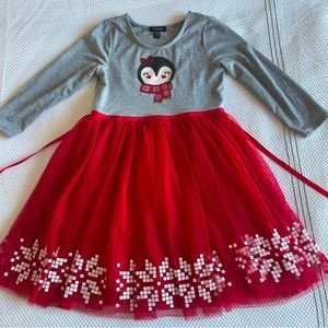 Zunie size 6/6T grey/red tulle fit and flare penguin, sequin long sleeved dress